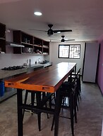 Itza Hotel Akumal - Hotel - Hostel