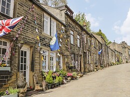Penistone View