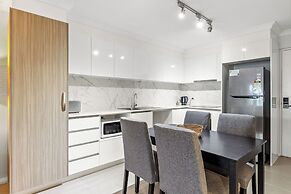 Yaran Suites