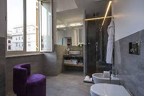 Roman Holidays Boutique