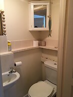 Homely 2- bed Apartment -ground Floor-sleeps 4