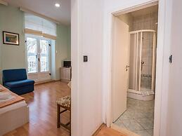 Guesthouse Aurora