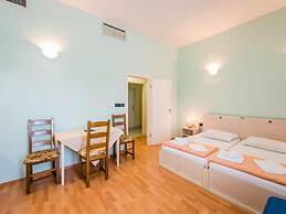 Guesthouse Aurora