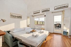 Rooftop On Stresa Lake View