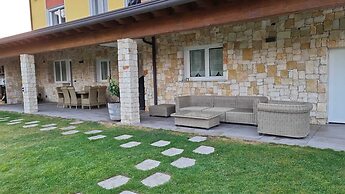 Villa With Pool - Wanderlust
