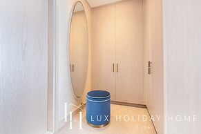 LUX Iconic Views at Palm Tower Suite 1