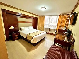 Oro Inn Hotel