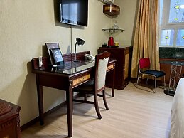 Oro Inn Hotel