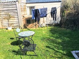 Cosy, Quiet Static Caravan, Mawgan Porth, St Eval