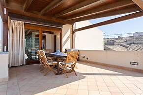 Apartment With Panoramic Terrace, Stunning Seaview!