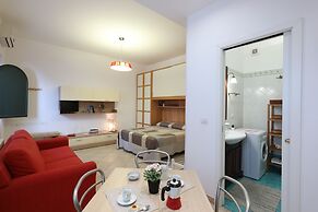 Flat Near The Historic Centre With Private Parking