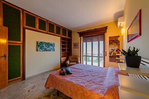 La Terrazza Di Siracusa - Roomy And Bright Flat