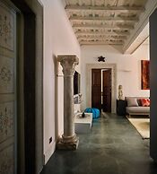 Palazzo delle Pietre Luxury Apartments