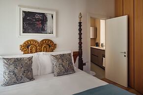 Palazzo delle Pietre Luxury Apartments