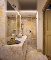 Palazzo delle Pietre Luxury Apartments