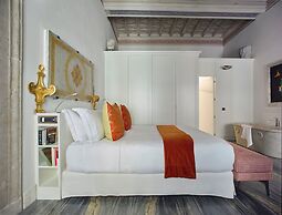 Palazzo delle Pietre Luxury Apartments