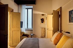 Palazzo delle Pietre Luxury Apartments