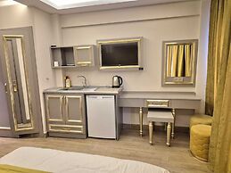Taksim La Marino Hotel