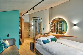 Lartor Resort