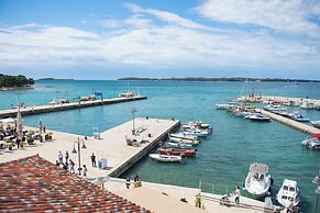 Hotel Marina