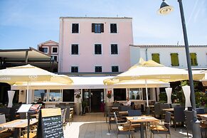 Hotel Marina
