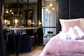 The Lion Rooms
