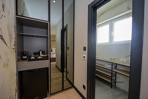 The Lion Rooms