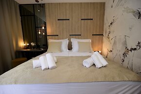 The Lion Rooms
