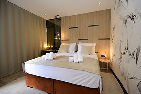 The Lion Rooms