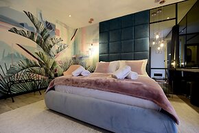 The Lion Rooms