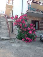 Ana - Private Parking - A1 1.kat