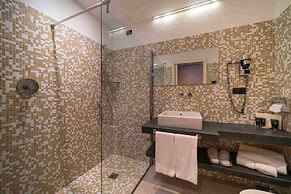 Phi Hotel Piajo