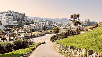 Cosy Apartment Close to Tunnels Beaches