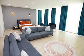 Zoom Hotel
