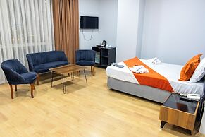 Zoom Hotel