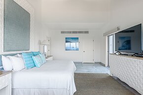 Beachfront Penthouse by Pueblo Bonito