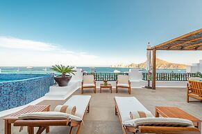 Beachfront Penthouse by Pueblo Bonito