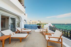 Beachfront Penthouse by Pueblo Bonito