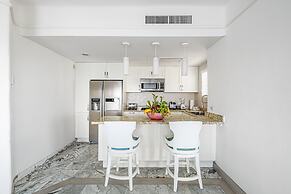 Beachfront Penthouse by Pueblo Bonito