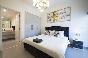 Dubai Hills Bespoke 4 Bedroom Villa
