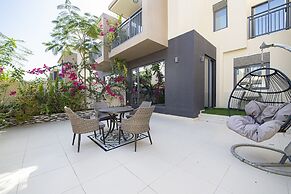 Dubai Hills Bespoke 4 Bedroom Villa