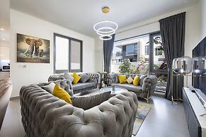 Dubai Hills Bespoke 4 Bedroom Villa