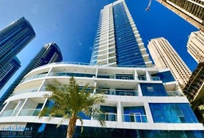 Luxurious 4 Bedroom Duplex Villa Apartment Near JBR