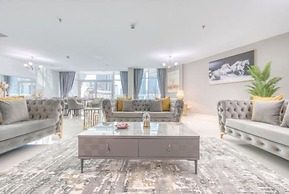 Luxurious 4 Bedroom Duplex Villa Apartment Near JBR