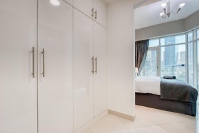 Luxurious 4 Bedroom Duplex Villa Apartment Near JBR