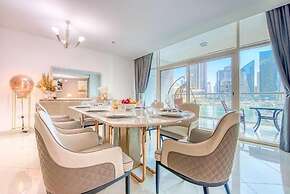 Luxurious 4 Bedroom Duplex Villa Apartment Near JBR
