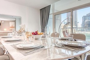 Luxurious 4 Bedroom Duplex Villa Apartment Near JBR