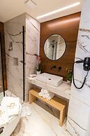 Paleo Suites