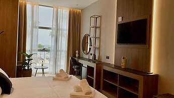 EL MAR HOTEL