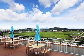 Buan Tourist Hotel
